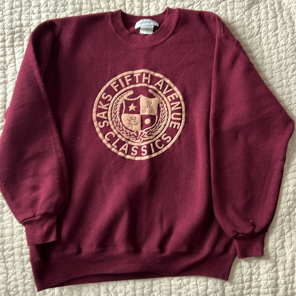 Vintage Saks Crest Logo Sweatshirt M/L
